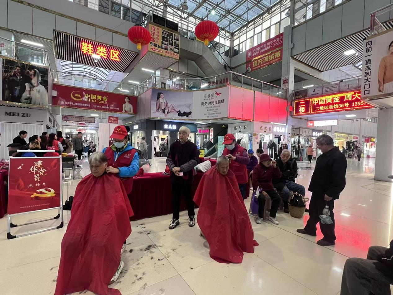 公益不打烊，情暖每月時(shí)光
