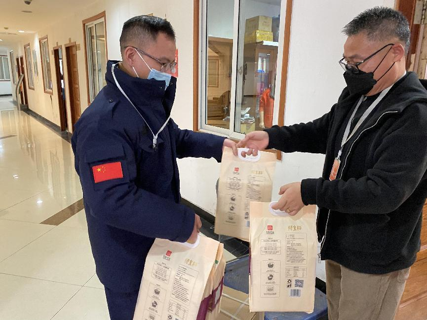 人間煙火處，年味漸濃時——錢江商城發(fā)年貨啦！