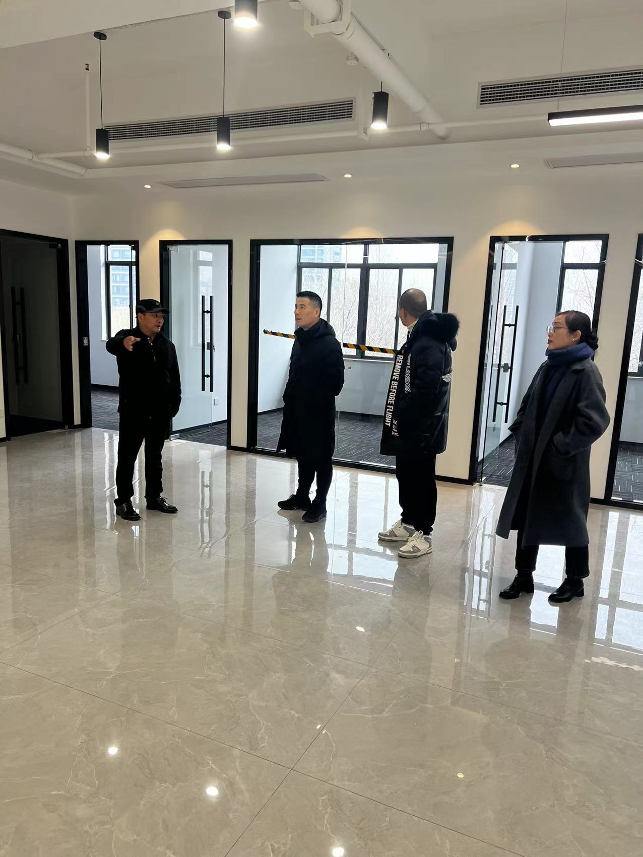凝心聚力抓項目，奮力沖刺開門紅——建華文創(chuàng)集團領(lǐng)導班子開展節(jié)后項目考察工作